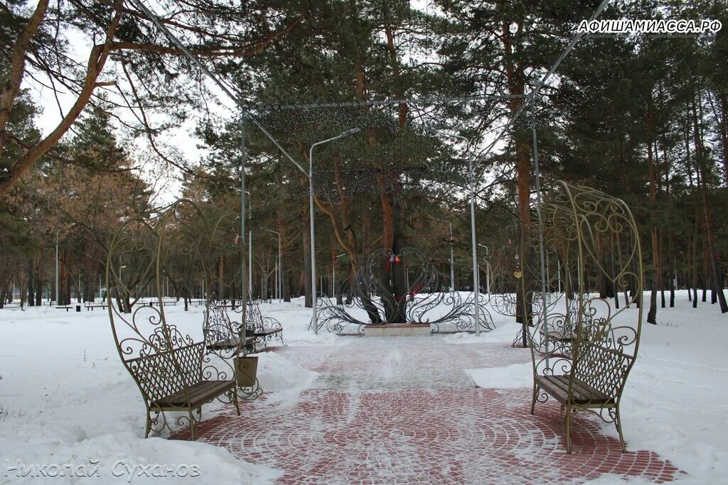 Парк космос каменск уральский фото Аллея Любви, жанровая скульптура, Свердловская область, Каменск-Уральский, парк 