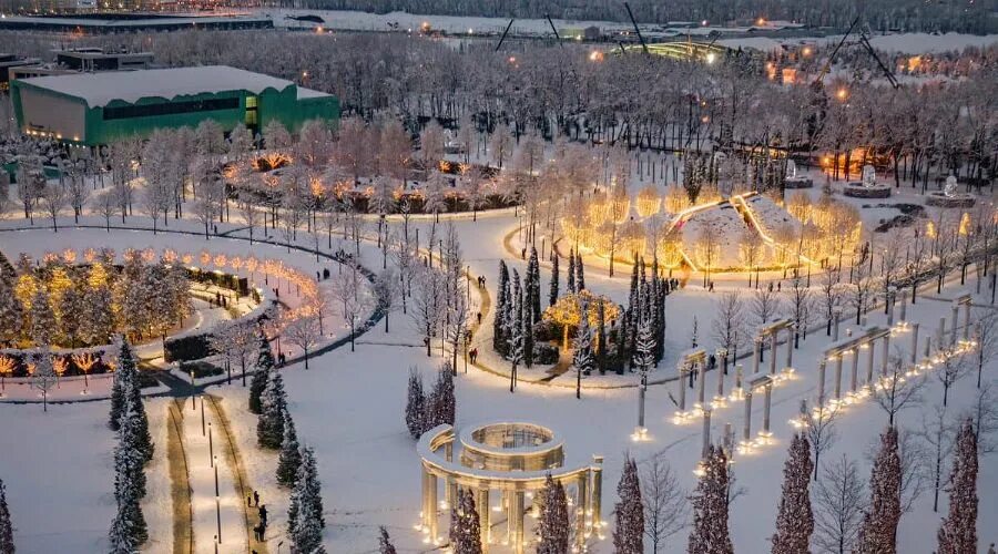 Парк краснодар зимой фото Фотограф снял с разных высот парк и стадион "Краснодар" в снегу