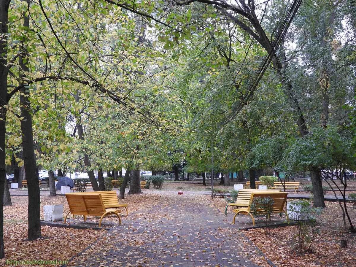 Парк культуры батайск фото Площадь Ленина, парк им. В.И. Ленина (Батайск - Ростовская область)