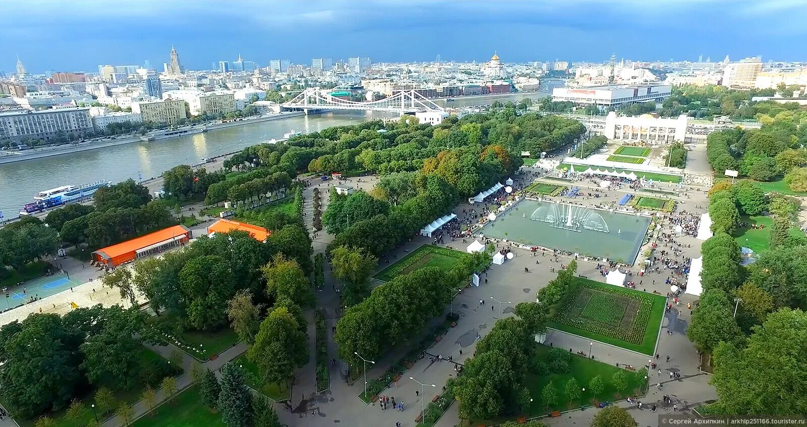 Парк культуры горького фото Парк Горького в Москве, отзыв от Arkhip251166 - "Парк Горького в самом центре Мо