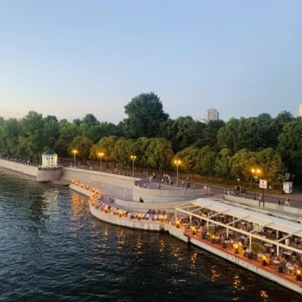 Парк культуры и отдыха москва фото Центральный парк культуры и отдыха им. М. Горького, Крымский Вал улица, 9, Москв
