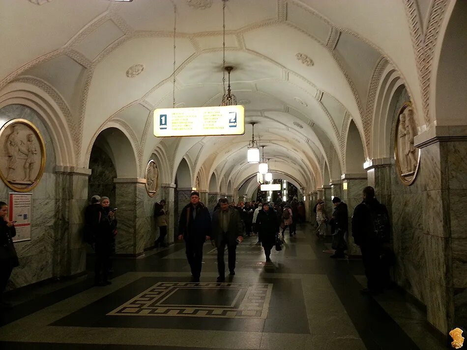 Парк культуры метро кольцевая фото Метро культуры москва