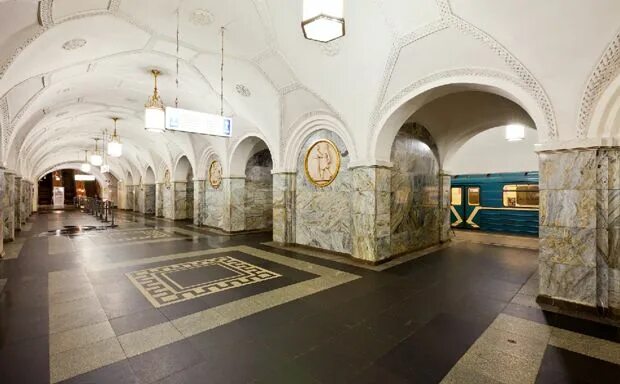 Парк культуры метро кольцевая фото Park Kultury (Парк культу́ры) underground station. Moscow (Russia). Russian archi