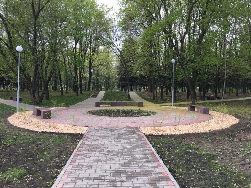 Парк кзтз курск парк кзтз фото Депутаты горсобрания Курска озеленили парк КЗТЗ " 46ТВ Курское Интернет Телевиде