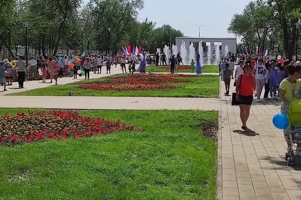 Парк ленина оренбург фото Развалился через два года: прокуратура обратила внимание на полуразрушенный новы