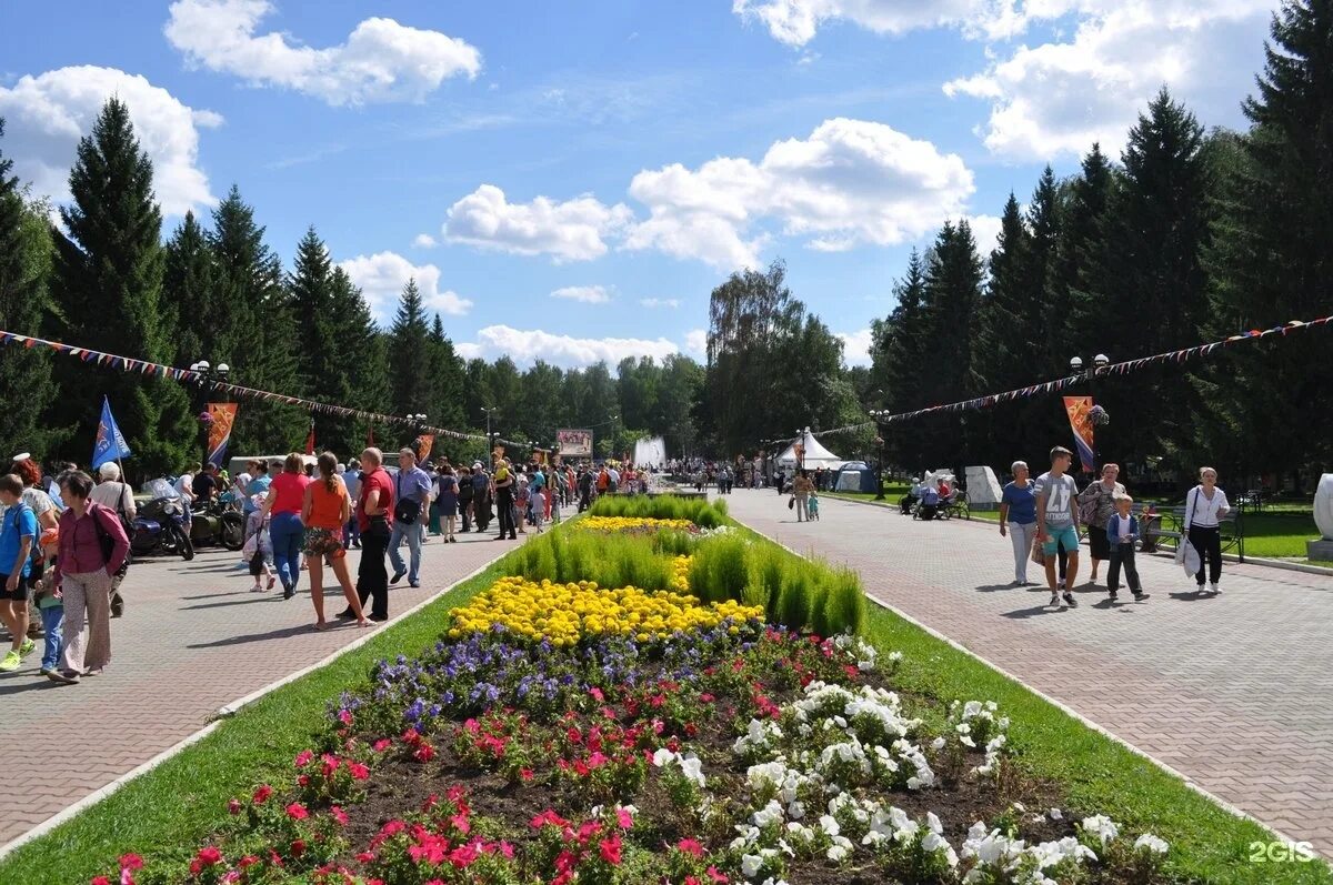 Парк маяковского екатеринбург фото Парк Маяковского