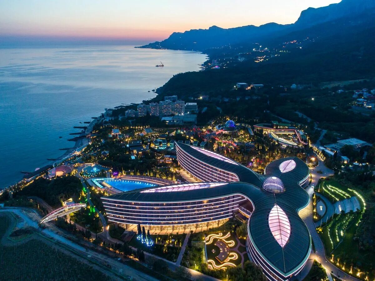 Парк мрия крым фото Курорт "Сбера" Mriya Resort & SPA объявил о планах развития до 2035 года РБК Сти
