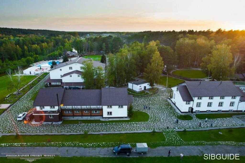 Парк отель чайка в барнауле фото Парк-отель Чайка - СИБГИД