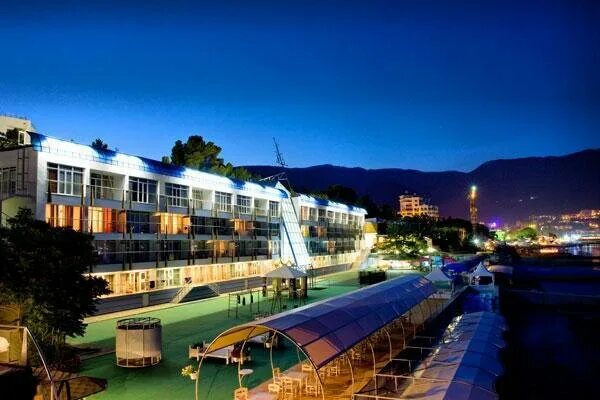 Парк отель ялта фото Levant, hotel, Russia, Yalta, kvartal Primorskiy park imeni Gagarina, 3А - Yande