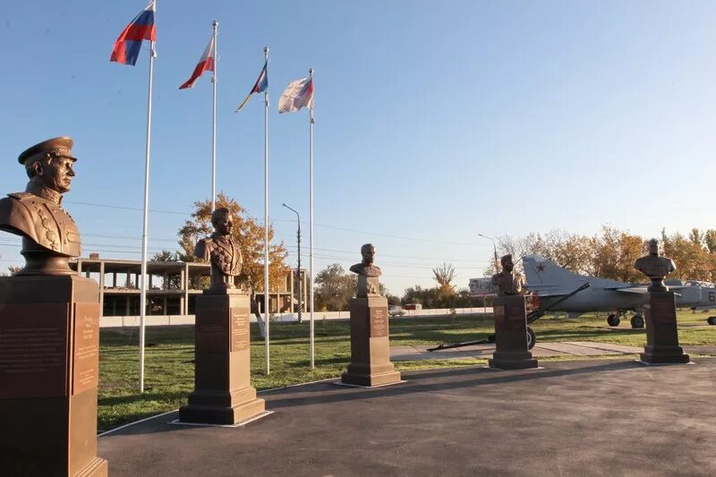 Парк патриот энгельс фото Фоторепортаж. Осенняя экскурсия по парку "Патриот"