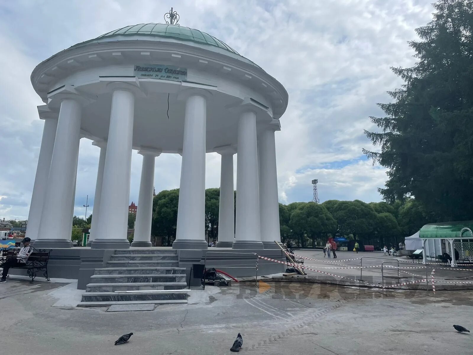 Парк пермь фото В пермском парке Горького после реконструкции открыли ротонду - В курсе.ру