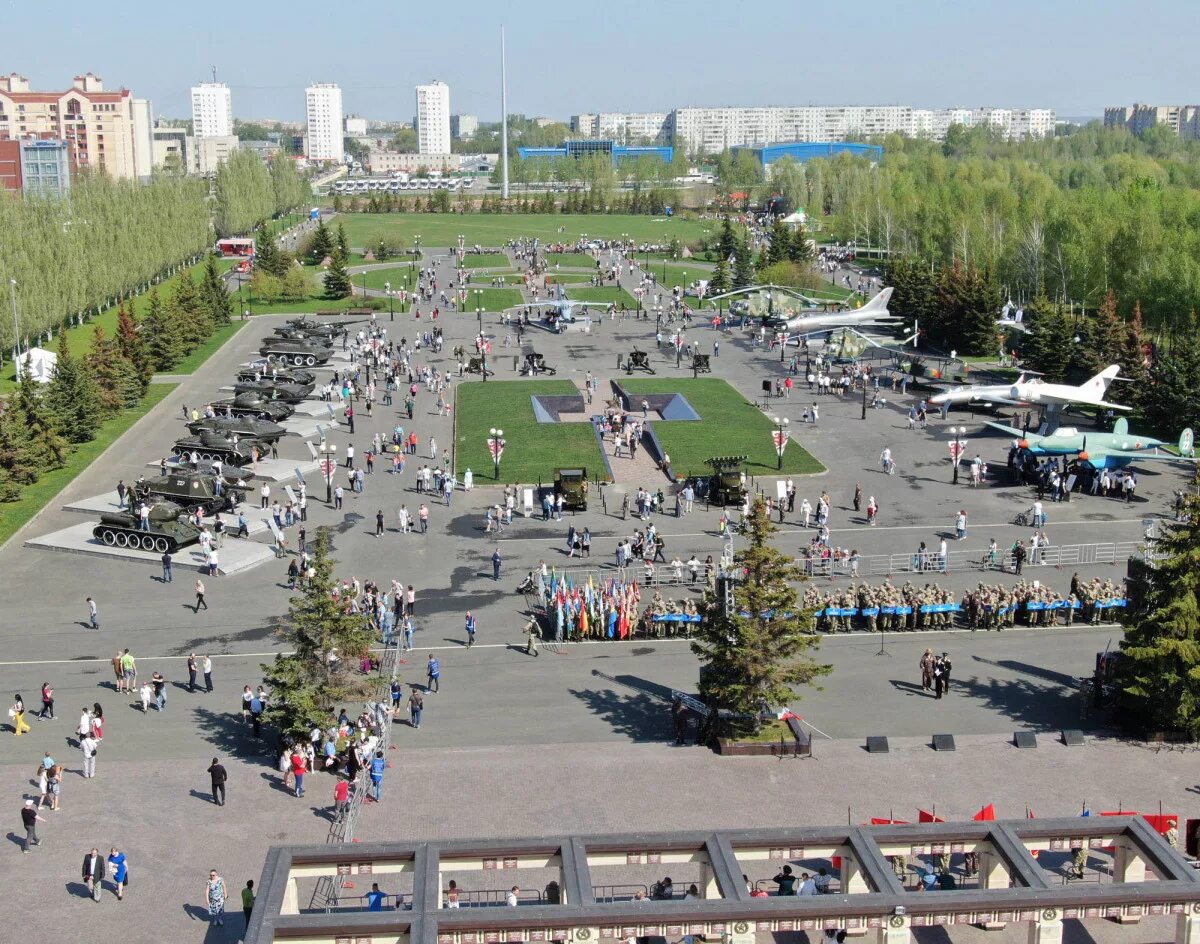 Парк победы казань фото Мемориальный парк Победы в Казани Описание и фото