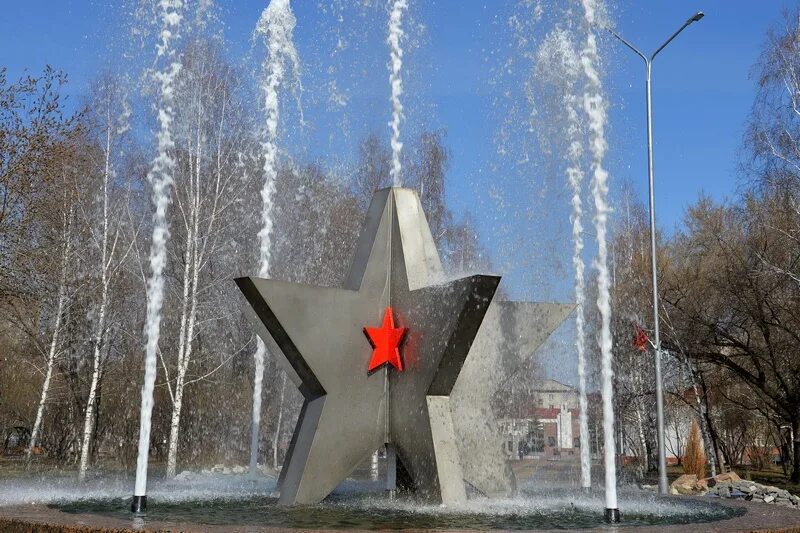 Парк победы курган фото В Кургане в тестовом режиме запустили новый фонтан в Парке Победы 22.04.2020 Нов