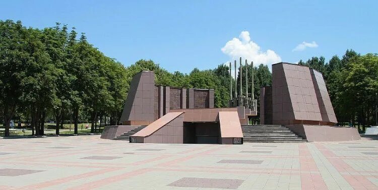 Парк победы пятигорск фото Аллея Славы в Пятигорске Описание и фото