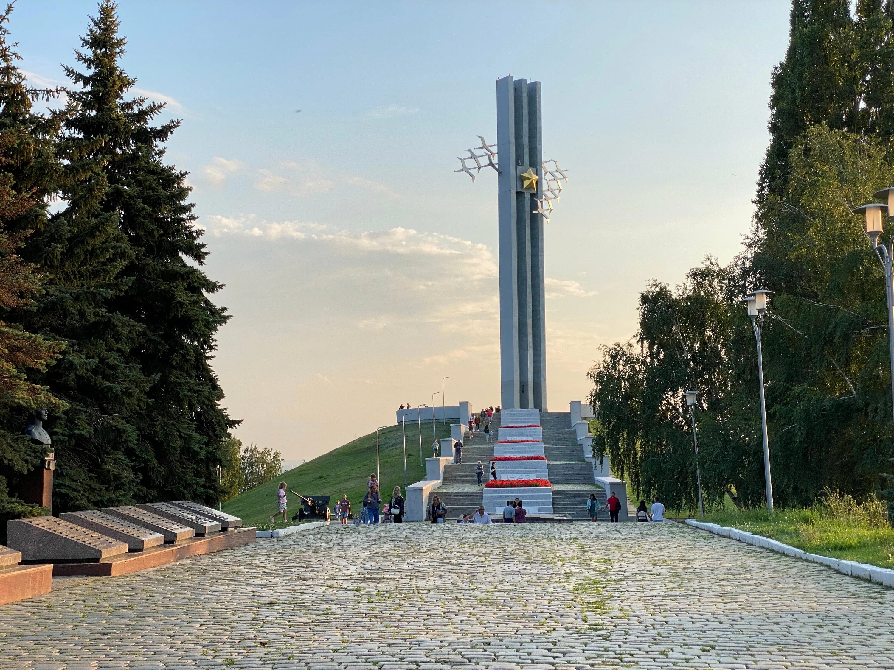 Парк победы саратов улица дружбы народов фото Reviews of Парк Победы, Saratov, ulitsa Druzhby Narodov - page 3 - Yandex Maps