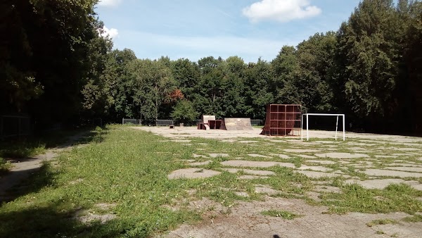 Парк победы ул юности 2в ульяновск фото Парк Победы, +7 842 246-80-65, ул. Юности, 2, Ульяновск, Ульяновская обл., Росси