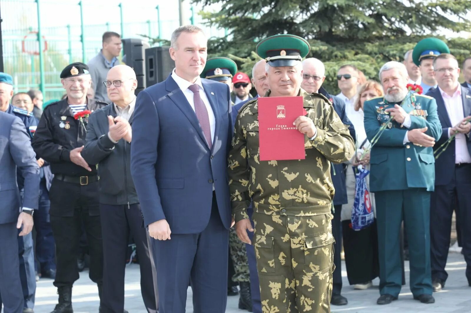 Парк пограничников тюмень парк пограничников фото Парк пограничников / Медиа / Глава города Тюмени. Официальный сайт.