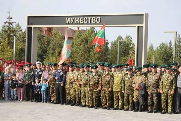 Парк пограничников тюмень парк пограничников фото Сегодня в Казарово торжественно открыли парк Пограничников! По его широким аллея
