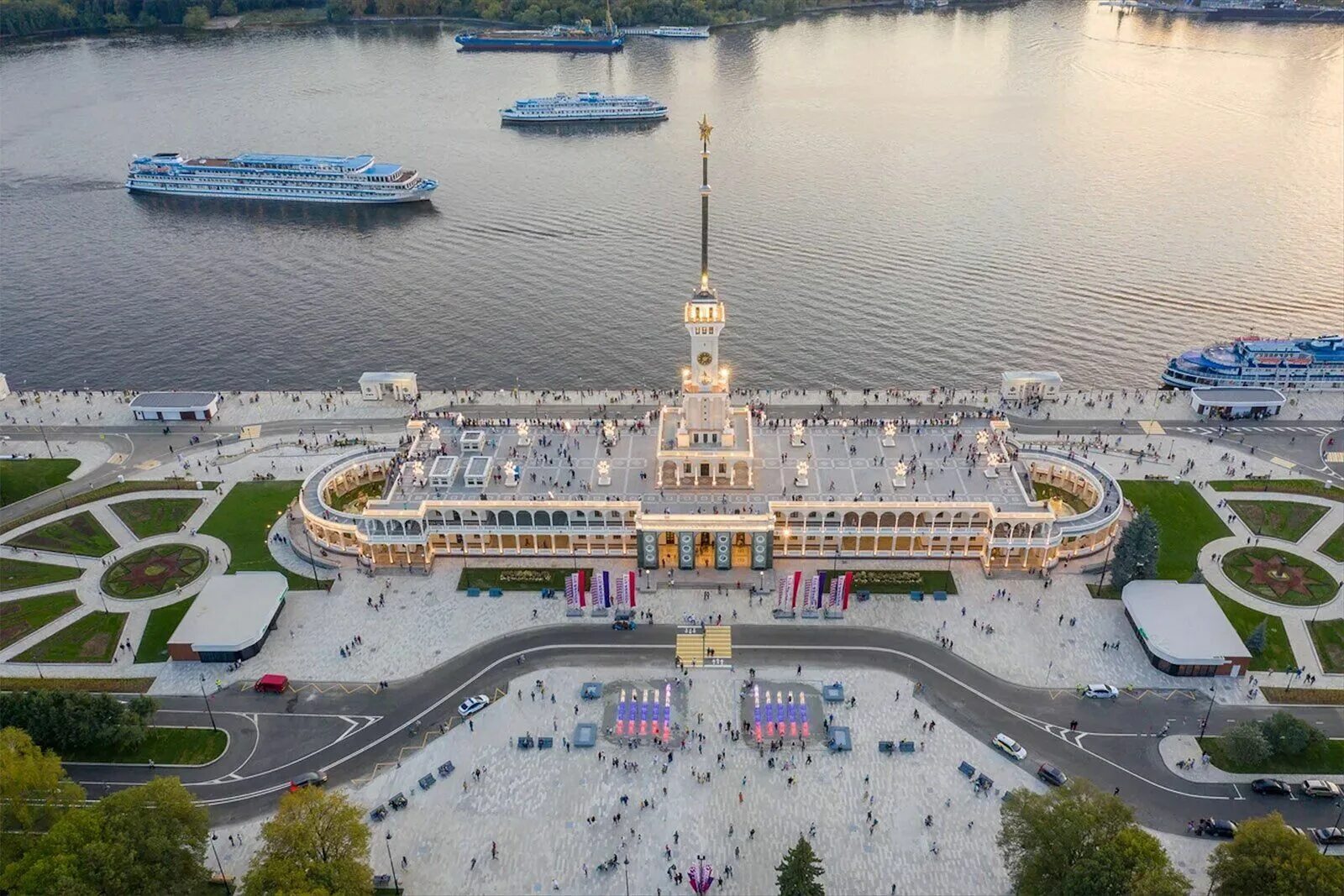 Парк речной вокзал москва фото Собянин рассказал о преобразованиях в столичном районе Левобережный - РТ на русс