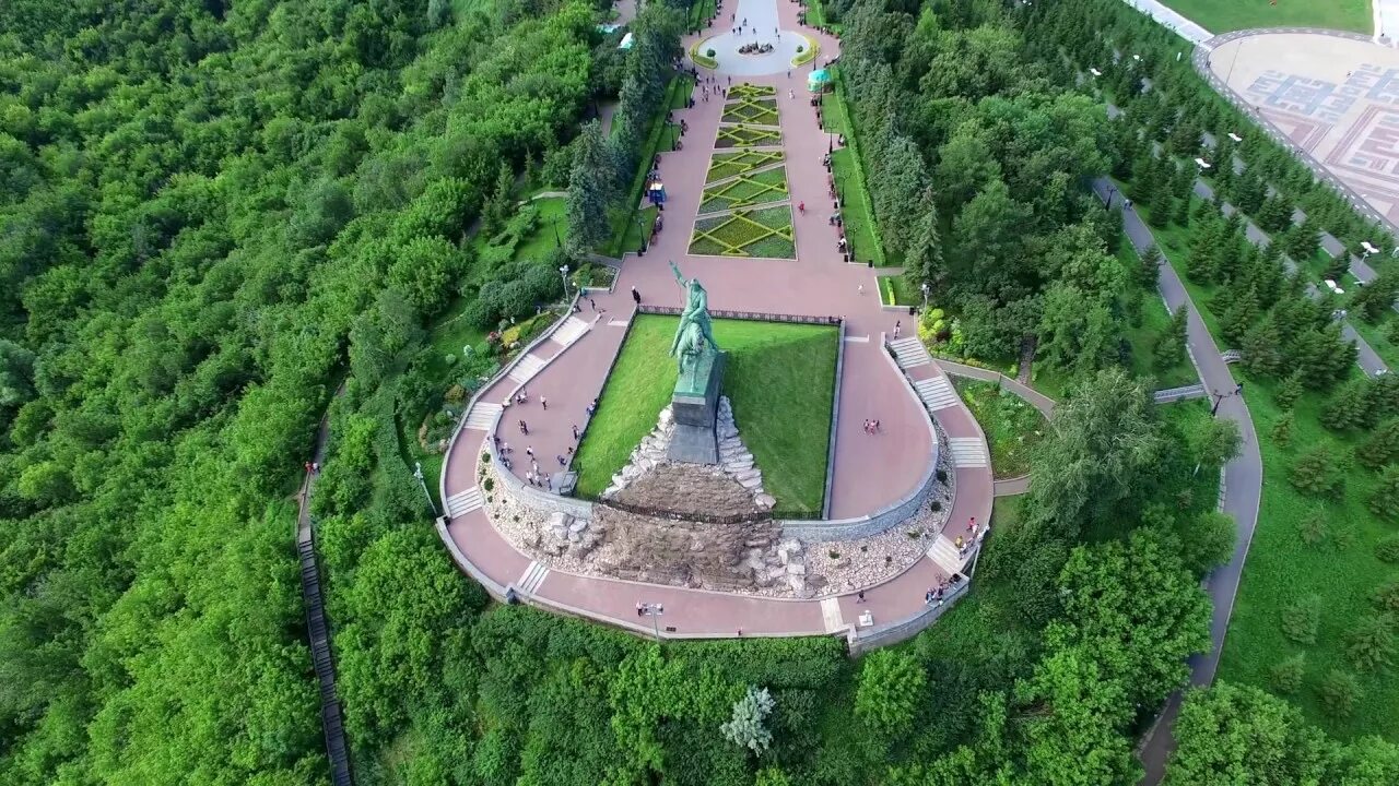 Парк салавата юлаева в уфе фото Второй полет 10.07.2017 - YouTube