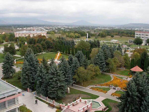 Парк санаторий виктория ессентуки фото Базовый санаторий "Виктория" (СКРЦ) - отзывы, официальный сайт, телефон, адрес, 