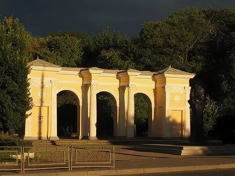 Парк шевченко симферополь фото Shevchenko Park - Simferopol