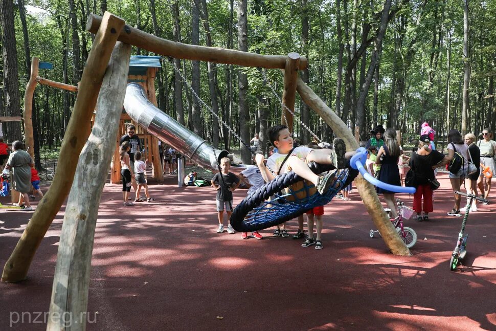 Парк союз пенза спутниковая аллея фото В Пензе открыт парк "Союз"