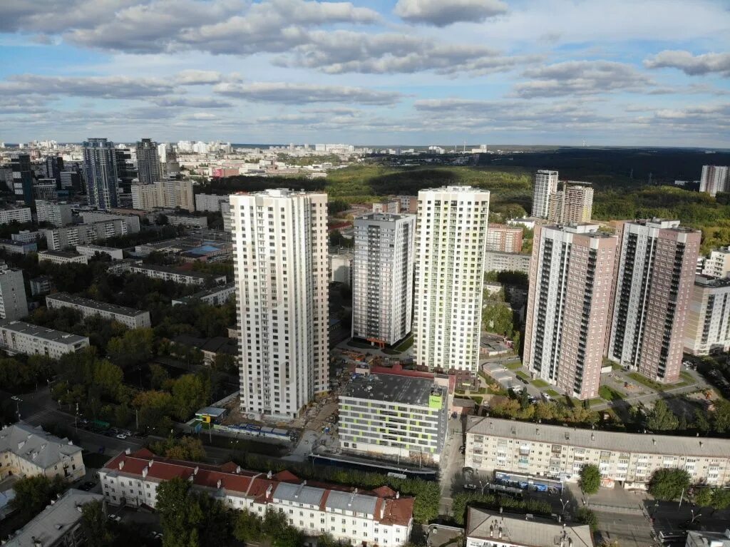 Парк столиц екатеринбург ул московская фото Ход строительства ЖК "Парк столиц" и iTower в сентябре 2020 года - pr-flat.ru