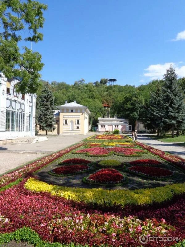 Парк цветник в пятигорске фото Отзыв о Парк "Цветник" (Россия, Пятигорск) Излюбленное место пятигорчан и гостей