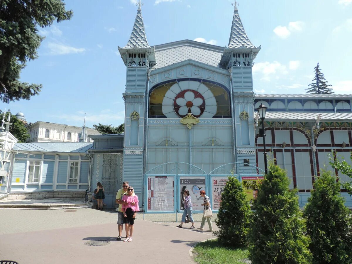 Парк цветник в пятигорске фото Как выглядит парк Цветник в Пятигорске. После прогулок по парку, делимся впечатл