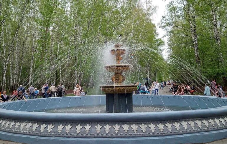 Парк тищенко челябинск фото В Челябинске в сентябре благоустроят парк имени Тищенко и стадион "Центральный" 