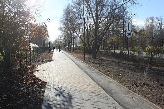 Парк у дачи дивеевская ул 1ш фото Зоны отдыха и скейт-парк появились на центральной улице Дивеева - Рамблер/новост
