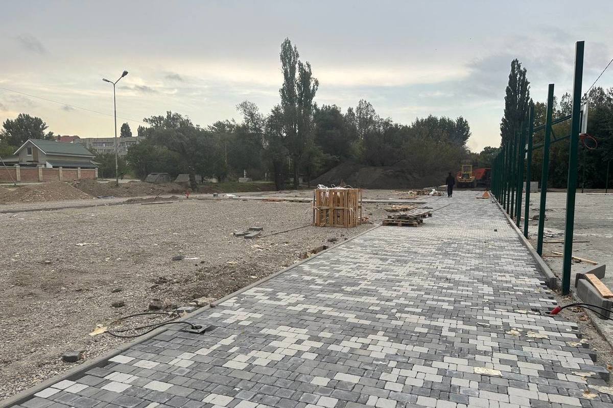 Парк водник пятигорск фото В пятигорском парке в микрорайоне "Водник" идут ремонтные работы - МК Ставрополь