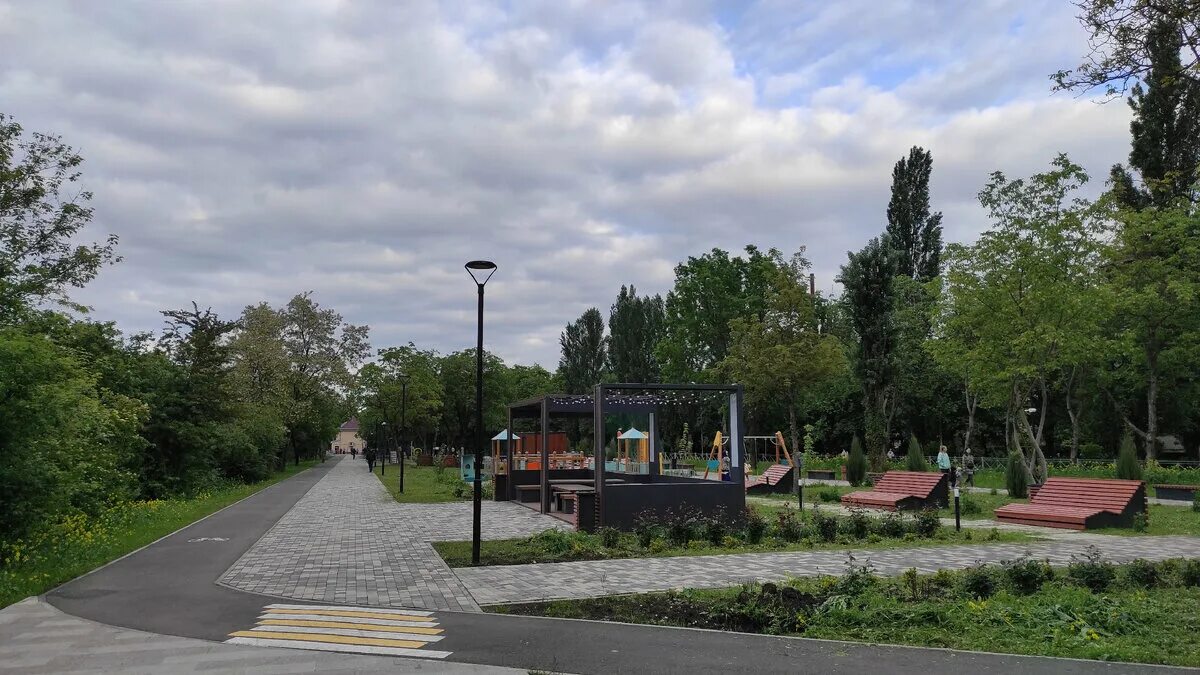Парк водник пятигорск фото Отпуск в Пятигорске, день 6-7: роскошь мясных рядов Верхнего рынка, новый парк "