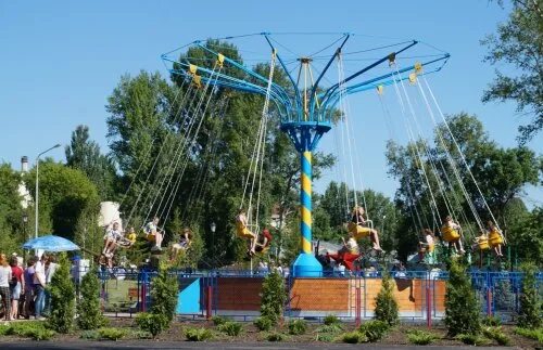 Парк вольск городской фото Учреждения культуры города Вольска приглашают детей на летний развлекательный ту
