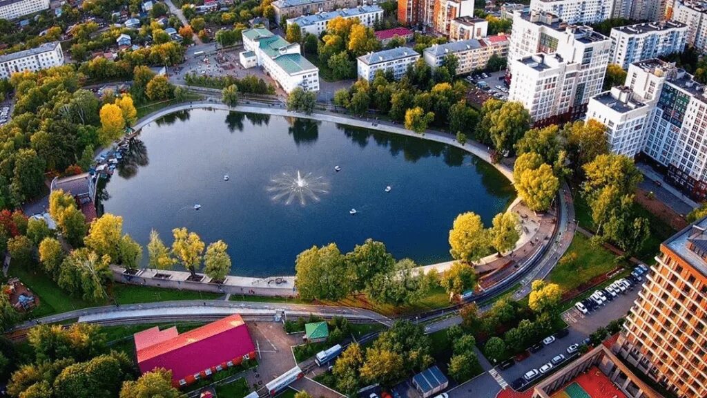 Парк якутова уфа фото File:Парк Якутова и озеро Солдатское, Уфа.png - Wikipedia