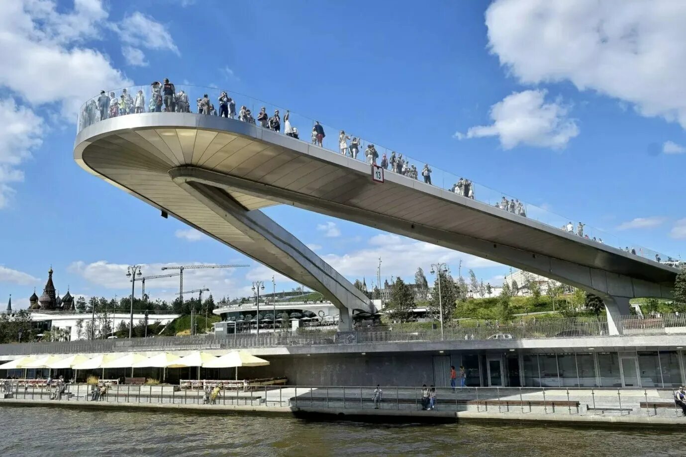Парк зарядье москва мост фото парящий Экскурсия "Мосты Москвы"