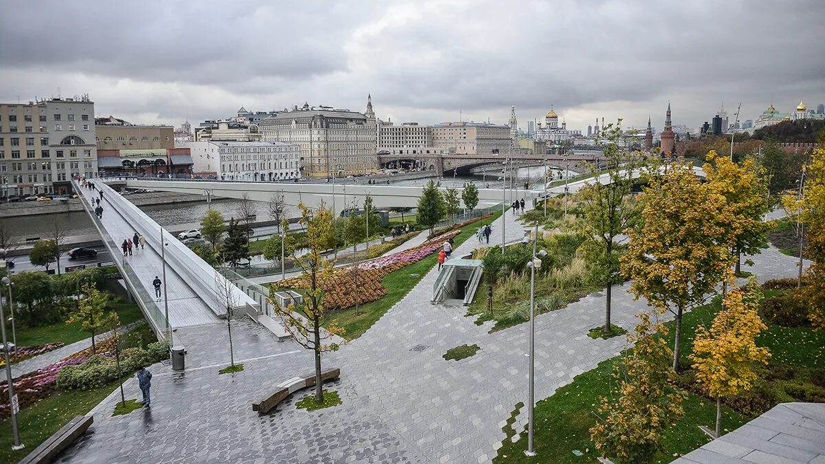 Парк зарядье сегодня фото Парк "Зарядье" и выставочный зал "Новый Манеж" станут центральными площадками пр
