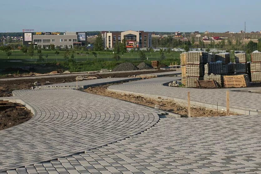 Парк зеленый лог старый оскол фото Строительство парка в Зелёном Логу