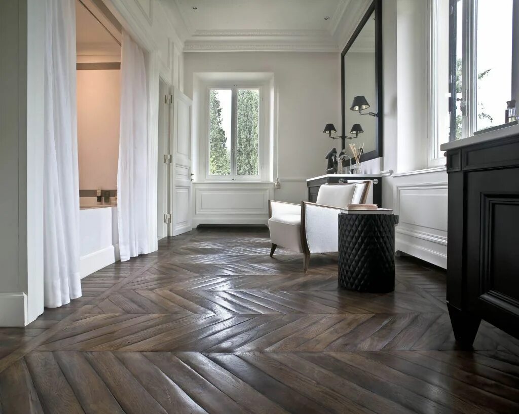 Паркет елочка в современном интерьере fischgrätparkett für ihr ausbauprojekt frischknecht ag Luxus-interieur, Luxusbad