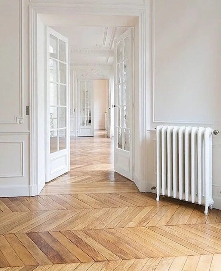 Паркет елочка в современном интерьере Pin by uD835uDE8EuD835uDE95uD835 on interior. French doors interior, House 