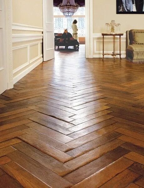 Паркет фото в интерьере herringbone pine flooring Oak wood floors, Flooring, Hardwood floors