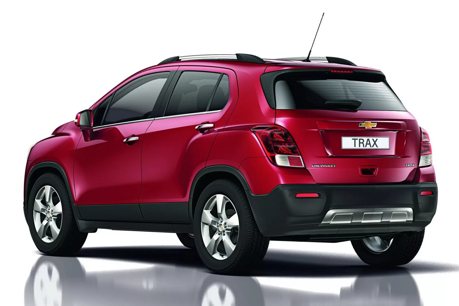 Паркетник машина марки фото Подробности о новом Chevrolet Trax/Tracker - Major Auto - Новости