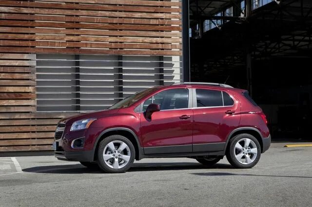 Паркетники шевроле фото В Париже показали новый кроссовер Chevrolet Trax " www.Audi200-Club.com