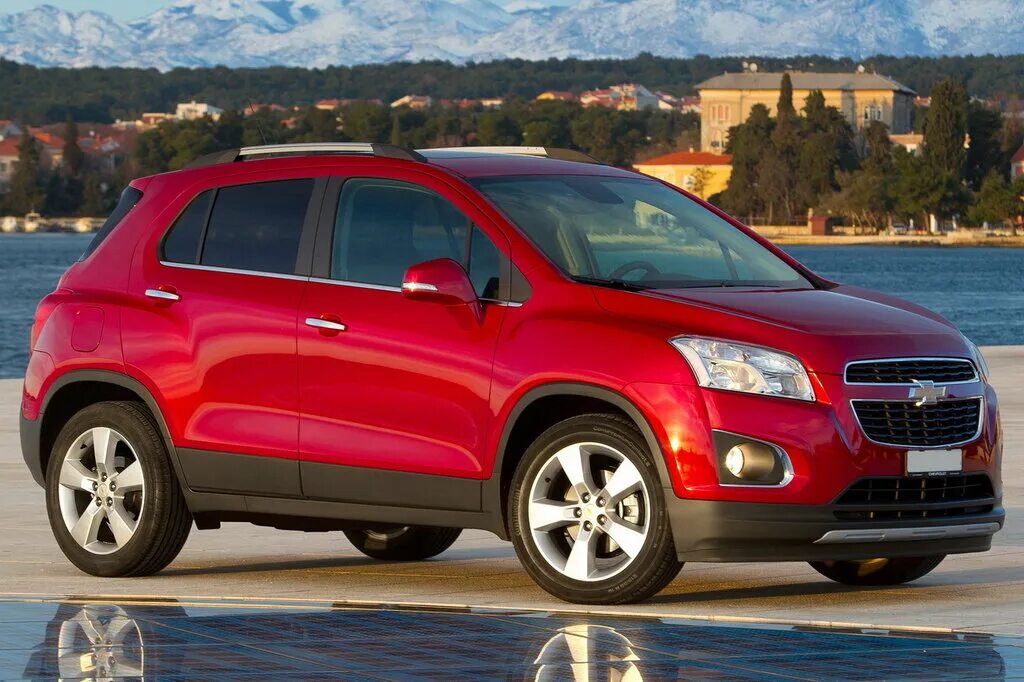 Паркетники всех марок фото Chevrolet Trax 2012, 2013, 2014, 2015, 2016, джип/suv 5 дв., 1 поколение, U200 т
