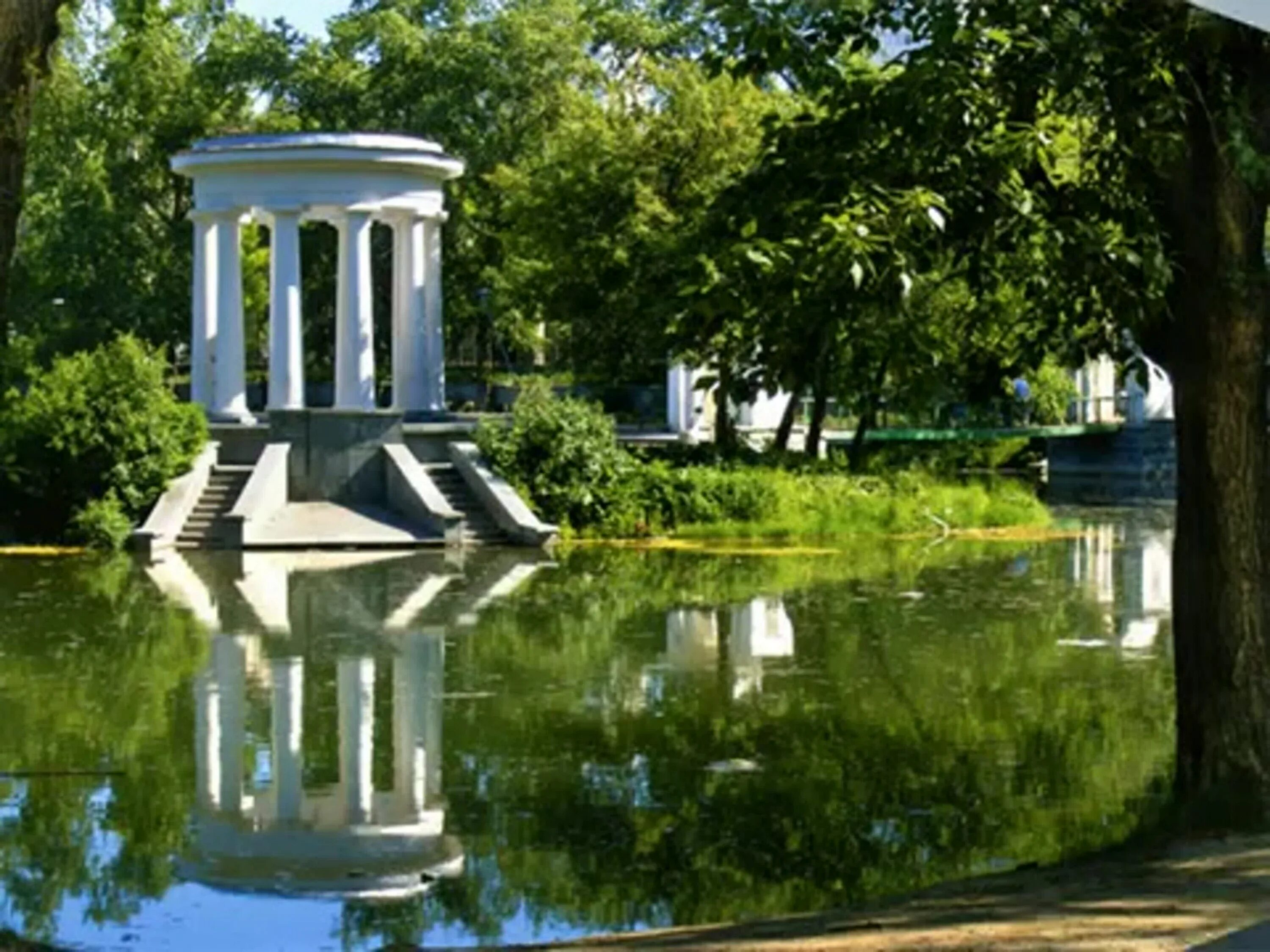 Парки екатеринбурга фото Парк расторгуева