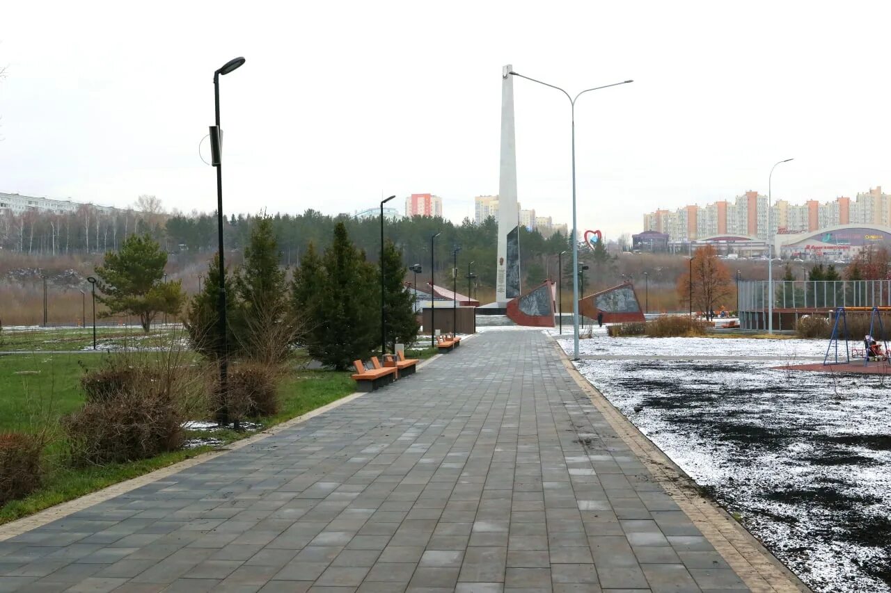 Парки кемерово фото Открытие стелы "Город трудовой доблести" в кемеровском Парке Победы имени Г.К. Ж