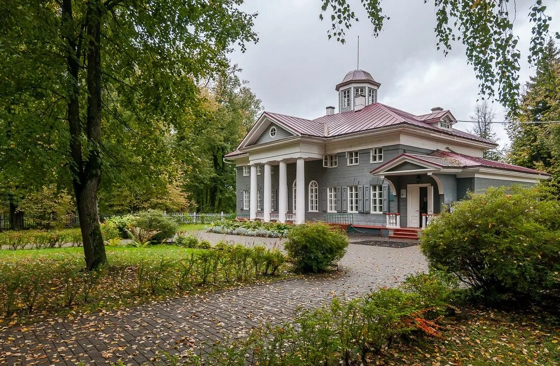 Парки музеи усадьбы фото Куда поехать на выходных: усадьбы Минского шоссе - Seasons