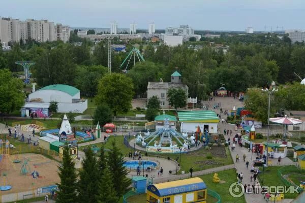 Парки набережных челнов фото Отзыв о Парк Победы (Россия, Набережные Челны) Парк атракционов в день России!