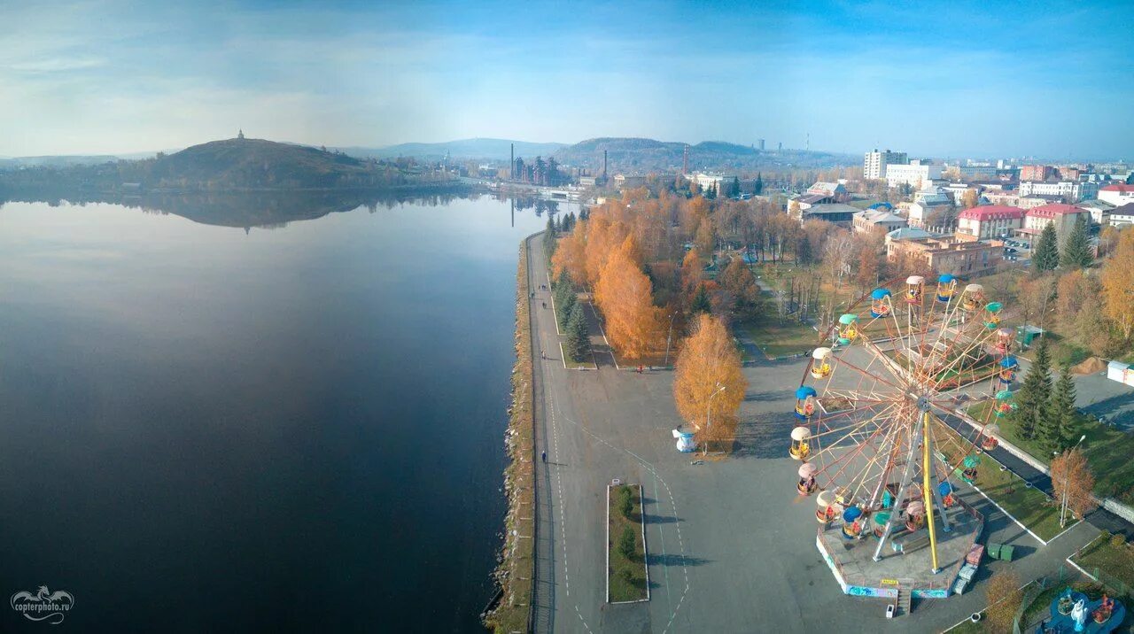 Парки нижнего тагила фото Нижний Тагил, Осенний парк им. А.П. Бондина Парк